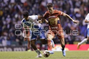 FÚTBOL . CLUB PUEBLA VS PUMAS