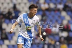 FÚTBOL . CLUB PUEBLA VS PUMAS