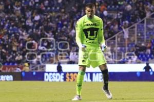 FÚTBOL . CLUB PUEBLA VS PUMAS