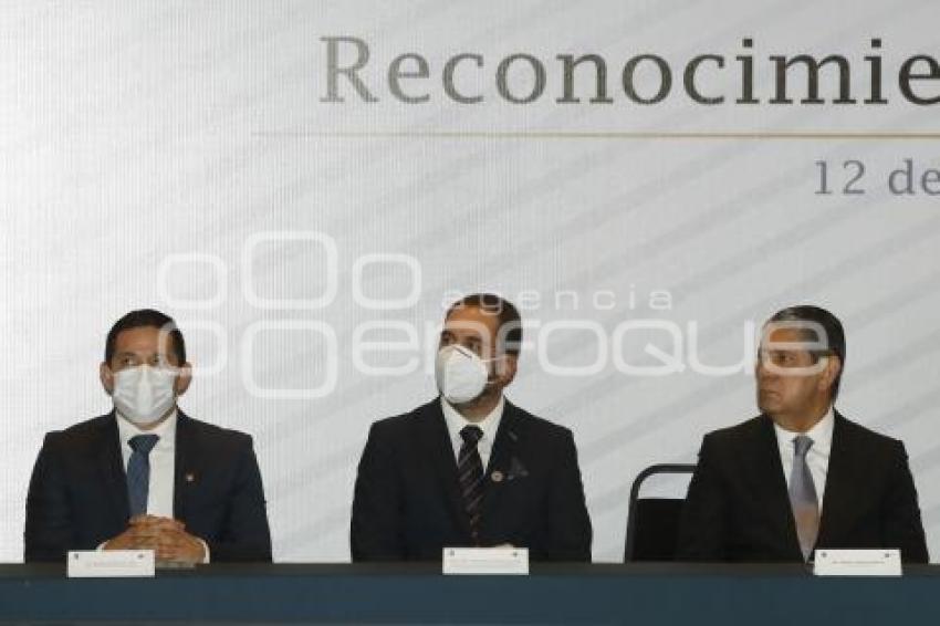 ENTREGA DE RECONOCIMIENTOS FISCALIA