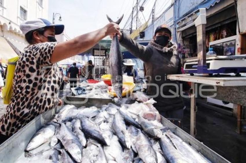 PESCADOS Y MARISCOS