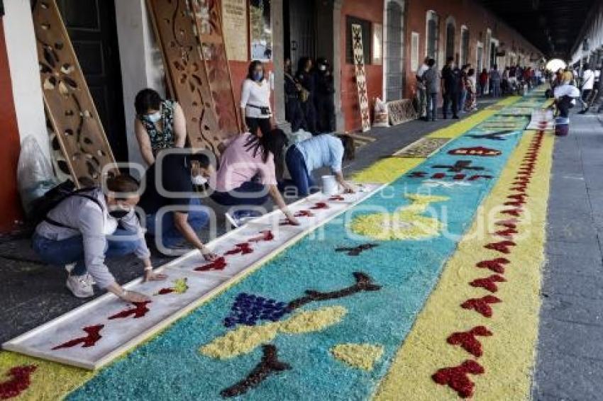 SAN PEDRO CHOLULA . ALFOMBRAS