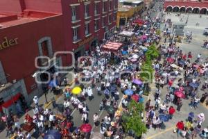 SAN PEDRO CHOLULA . PROCESIÓN