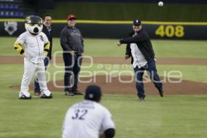 BÉISBOL . TIGRES VS PIRATAS