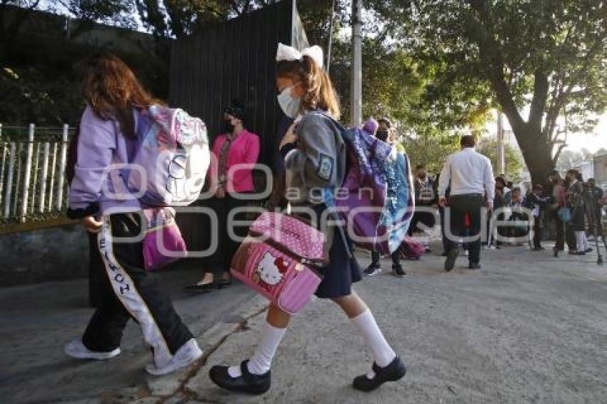 REGRESO A CLASES