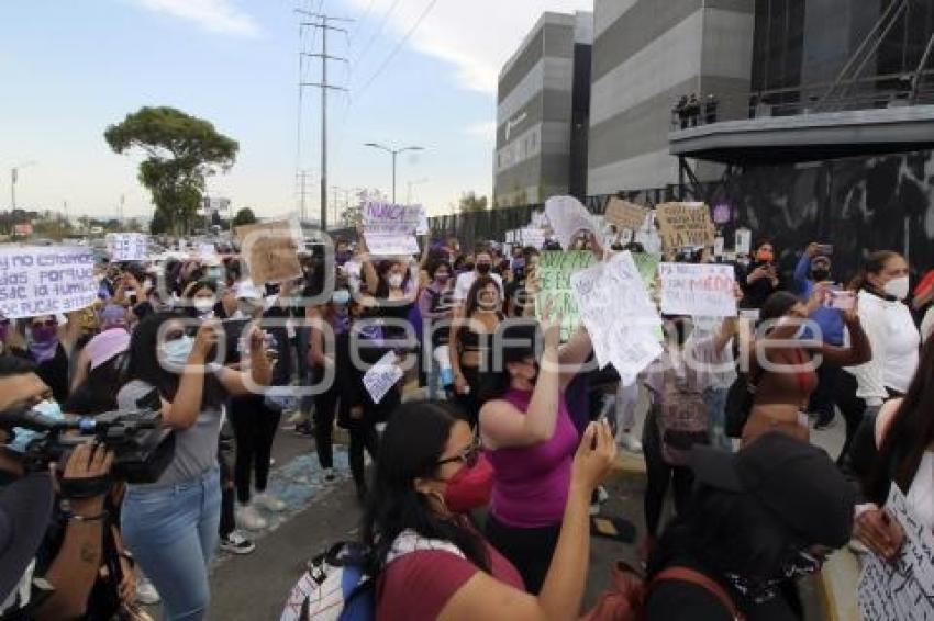 PROTESTA FEMINICIDIOS