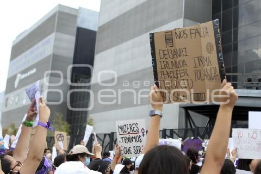 PROTESTA FEMINICIDIOS