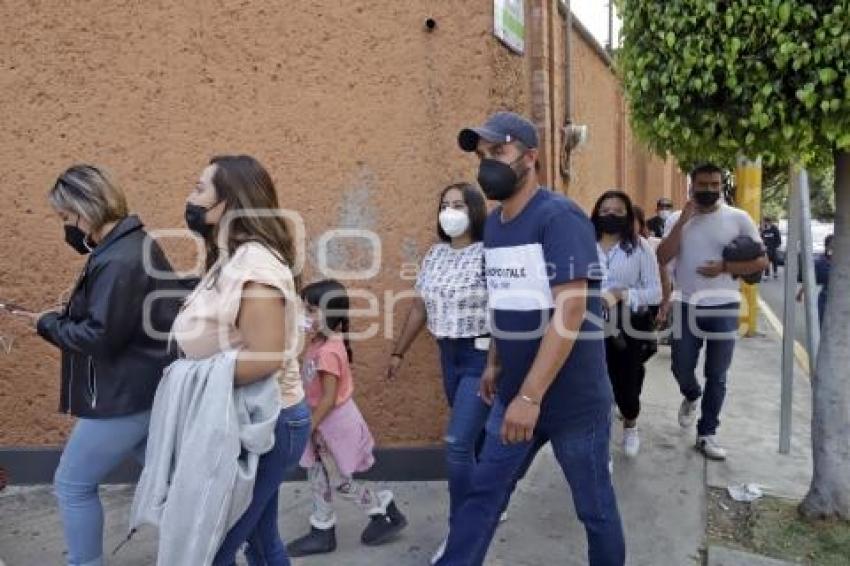 FERIA DE PUEBLA . FILAS