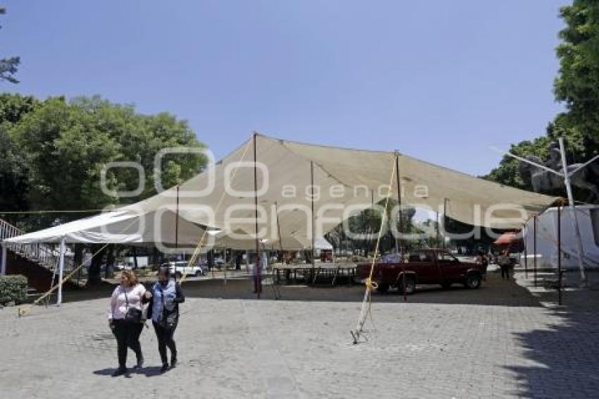 CARPAS . FERIA DE LA CEMITA