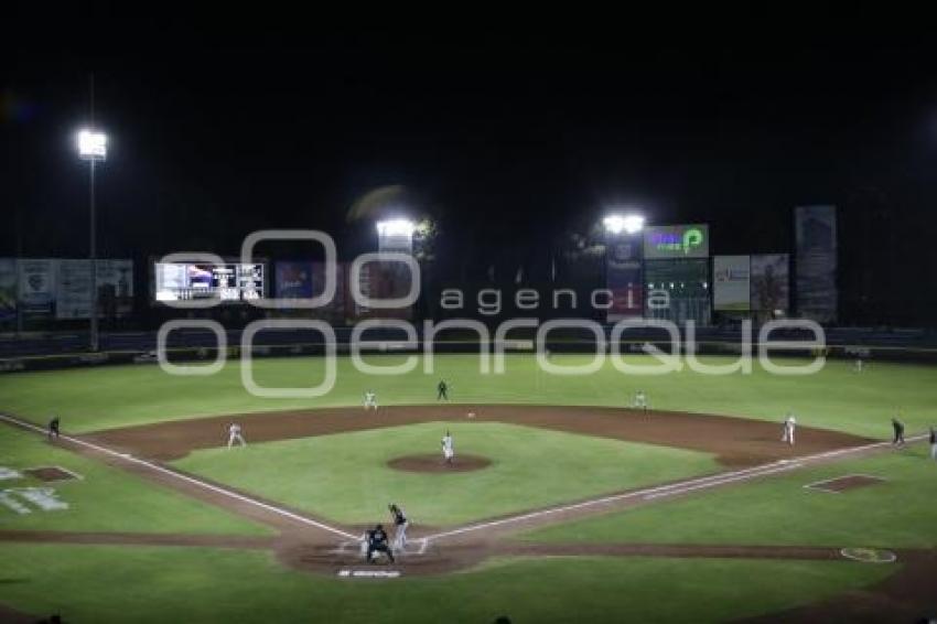 BÉISBOL . PERICOS VS BRAVOS