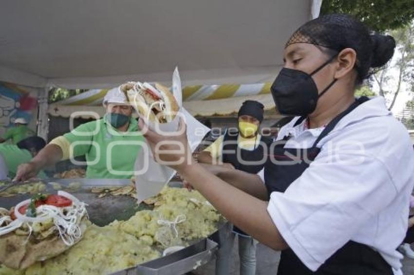 FERIA DE LA CEMITA