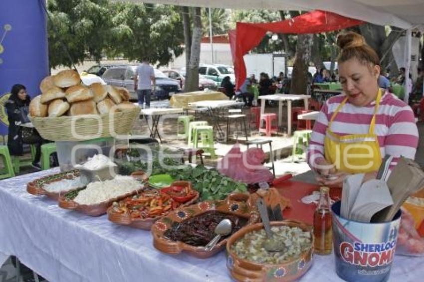 FERIA DE LA CEMITA