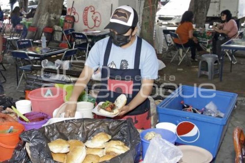 FERIA DE LA CEMITA