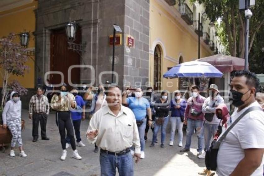 VENDEDORES AMBULANTES . DECOMISO