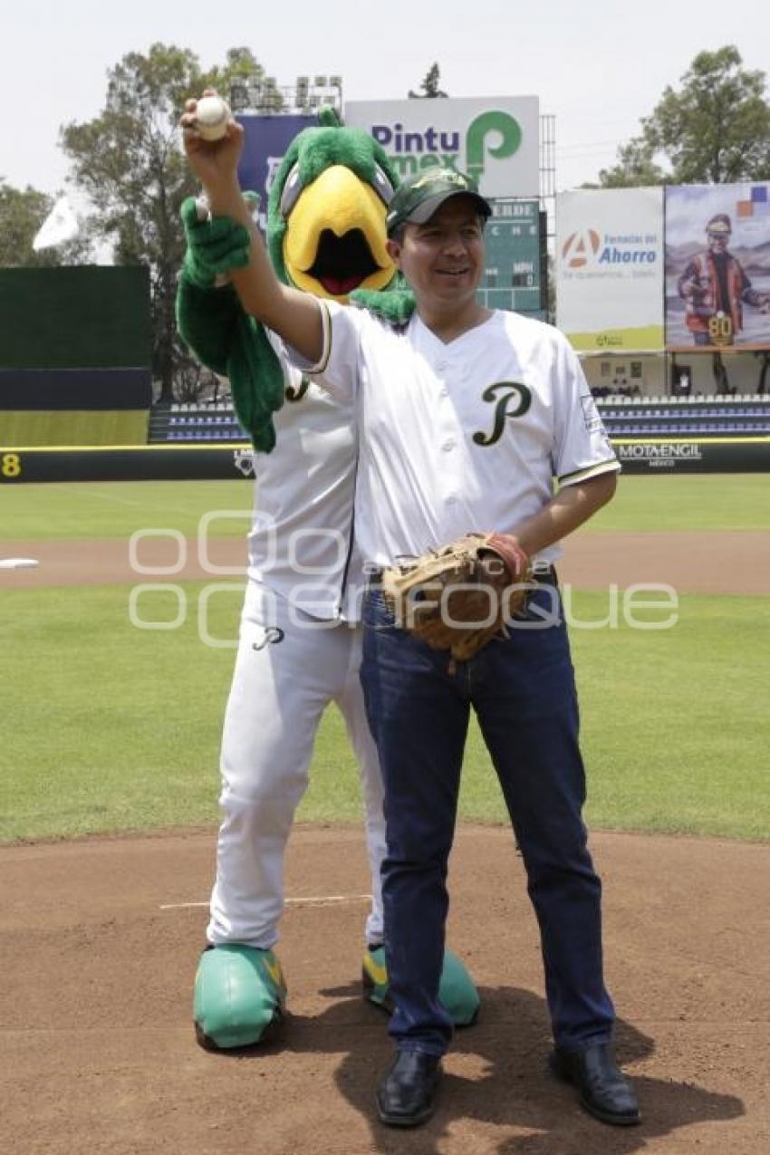 BÉISBOL . EDUARDO RIVERA