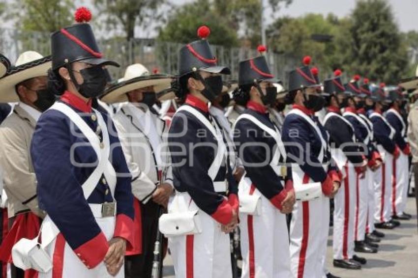 5 DE MAYO . ENSAYO