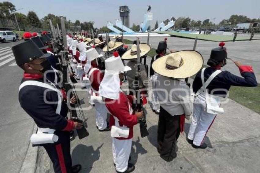 5 DE MAYO . ENSAYO