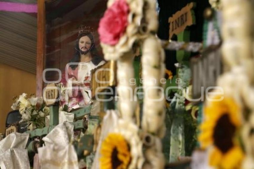 HUAQUECHULA . CELEBRACIÓN SANTA CRUZ