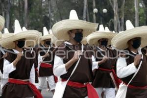 XXV ZONA MILITAR . ENSAYO DESFILE