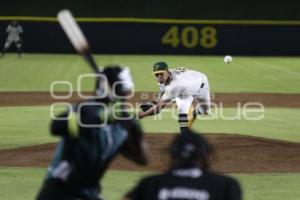 BÉISBOL . PERICOS VS SARAPEROS