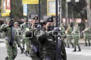 XXV ZONA MILITAR . ENSAYO DESFILE