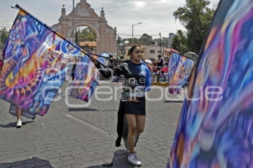 DESFILE 5 DE MAYO . CELMA