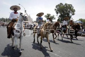 DESFILE 5 DE MAYO