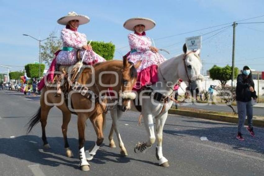 TEHUACÁN . DESFILE 5 DE MAYO