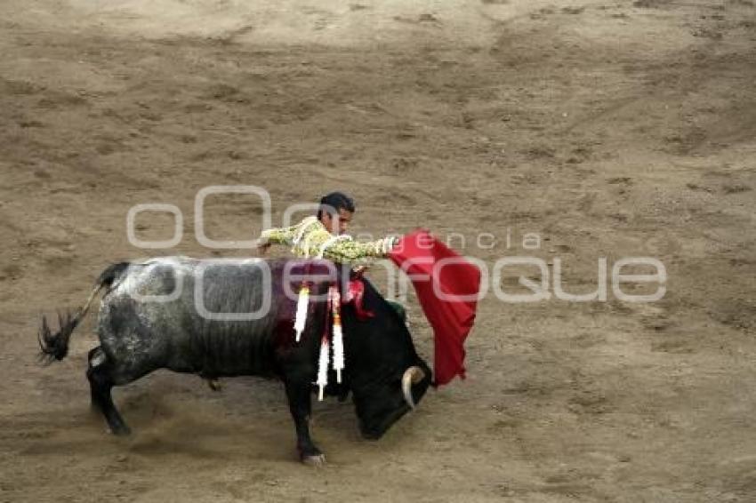 FERIA DE PUEBLA . TOROS