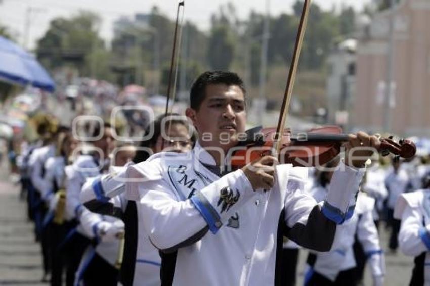 DESFILE 5 DE MAYO