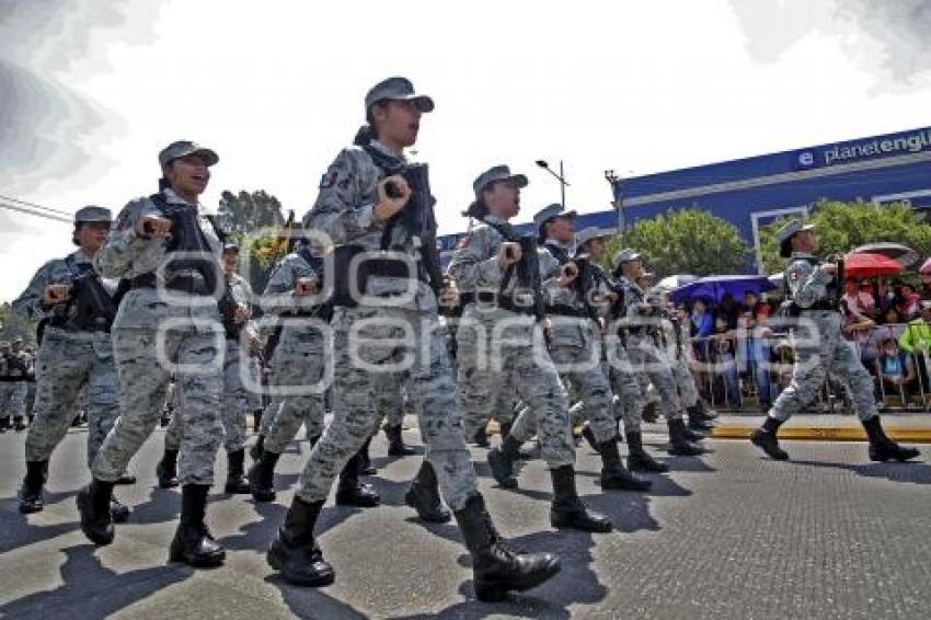 DESFILE 5 DE MAYO
