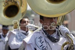 DESFILE 5 DE MAYO