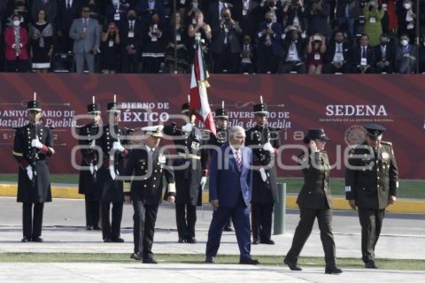 DESFILE 5 DE MAYO . INVITADOS