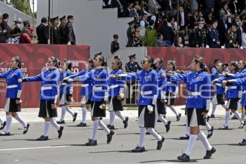 DESFILE 5 DE MAYO . CELMA