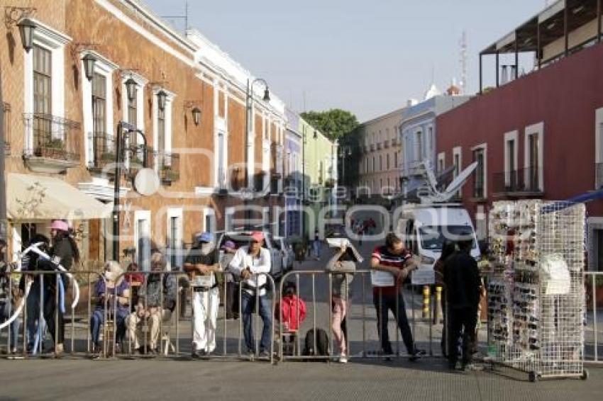 DESFILE 5 DE MAYO