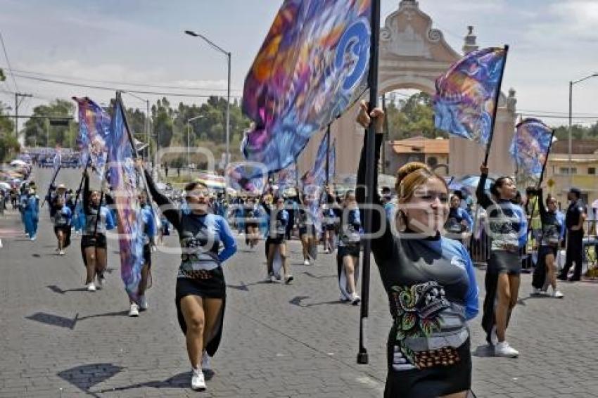 DESFILE 5 DE MAYO . CELMA