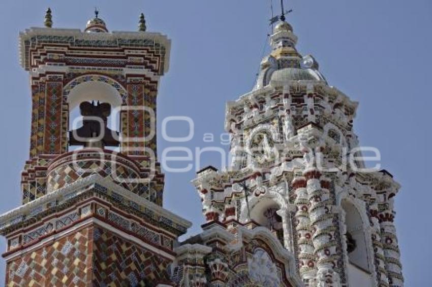 TURISMO . TEMPLO ACATEPEC