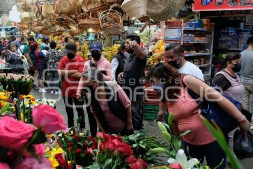 FLORES . DÍA DE LAS MADRES