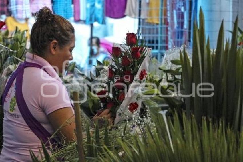 ATLIXCO . VENTA DE FLORES