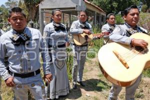 TLAXCALA . PANTEÓN DÍA DE LAS MADRES