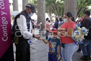 PANTEÓN MUNICIPAL . DÍA DE LAS MADRES