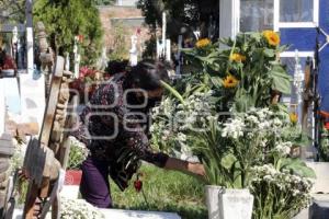 PANTEÓN DÍA DE LA MADRES