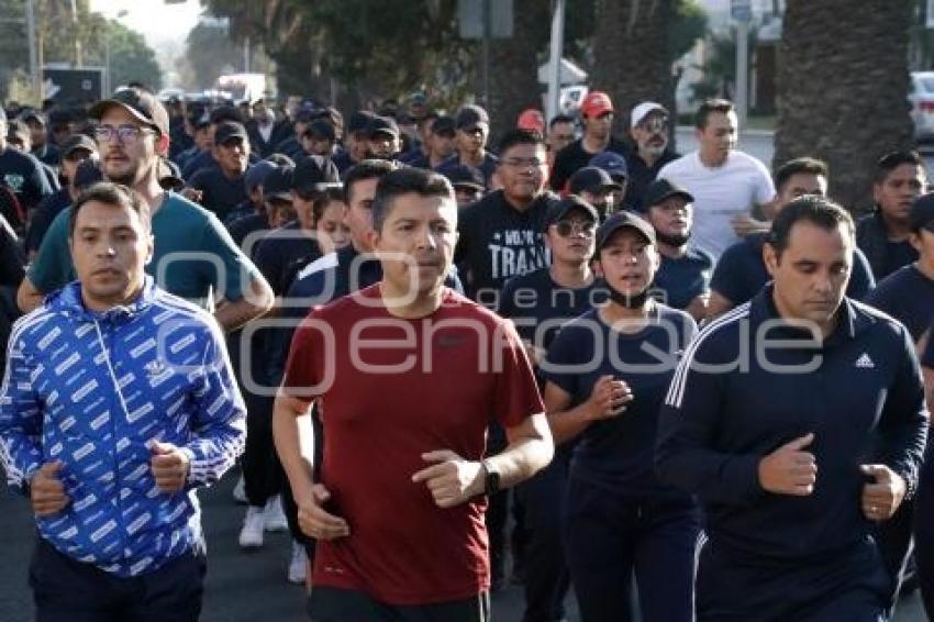 AYUNTAMIENTO . CARRERA DE CADETES