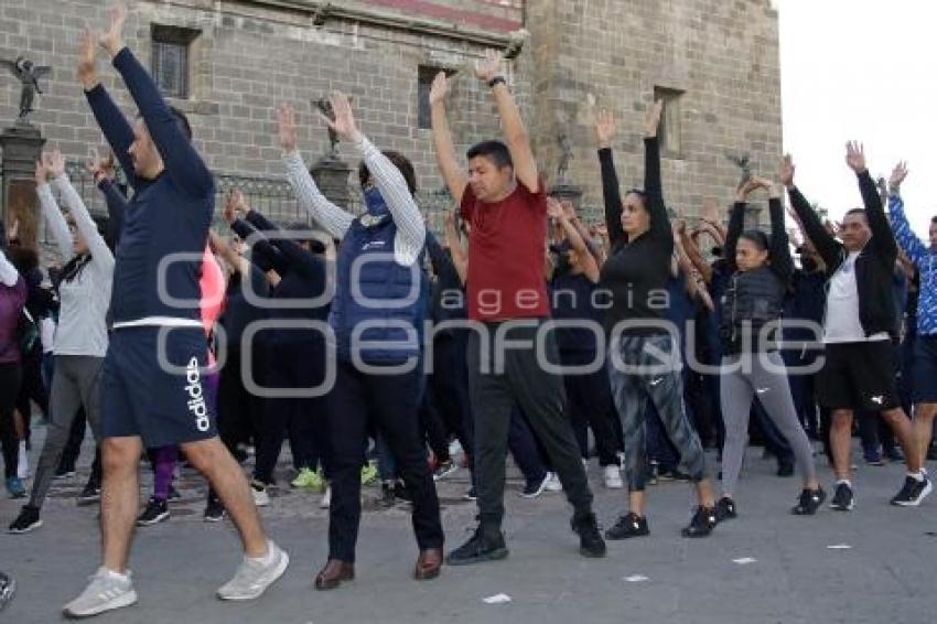 AYUNTAMIENTO . CARRERA DE CADETES