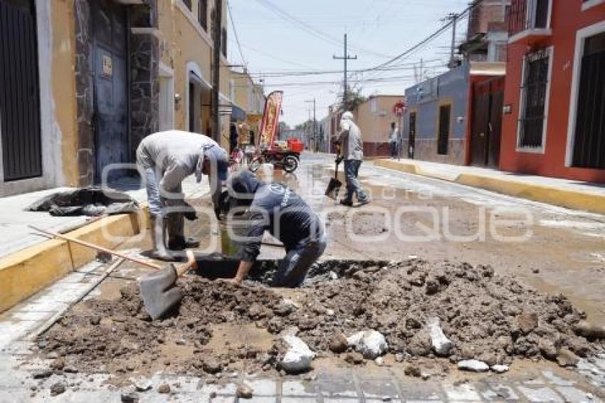 SAN PEDRO CHOLULA . FUGA DE AGUA