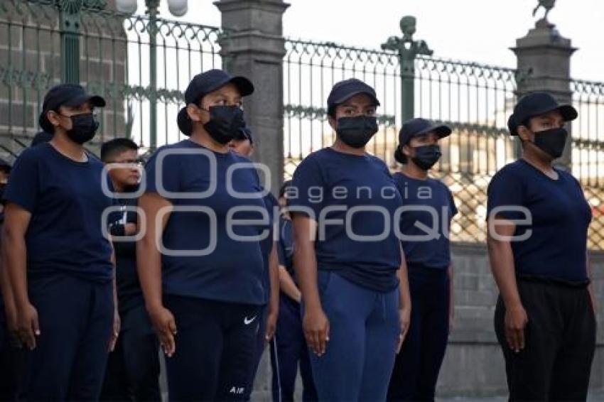 AYUNTAMIENTO . CARRERA DE CADETES