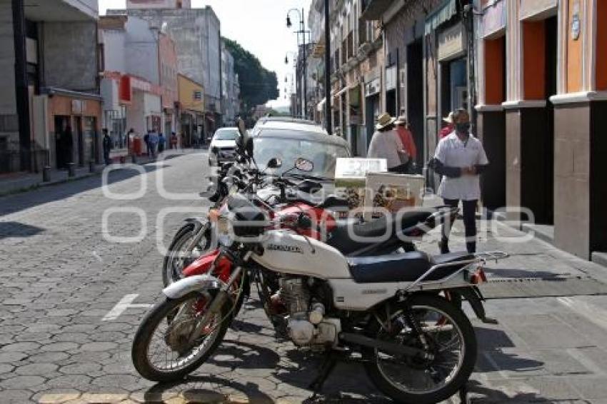 ESTACIONAMIENTO SEGURO . MOTOCICLETAS