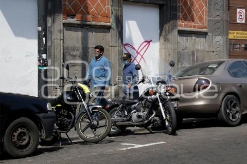 ESTACIONAMIENTO SEGURO . MOTOCICLETAS