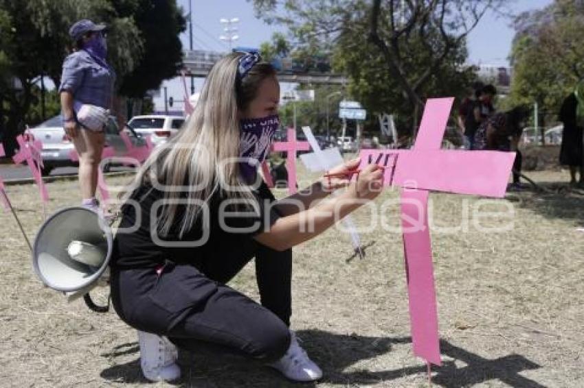 PROTESTA . FEMINICIDIOS