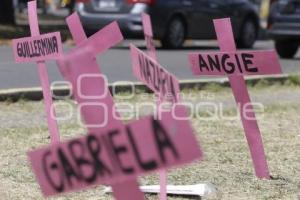 PROTESTA . FEMINICIDIOS